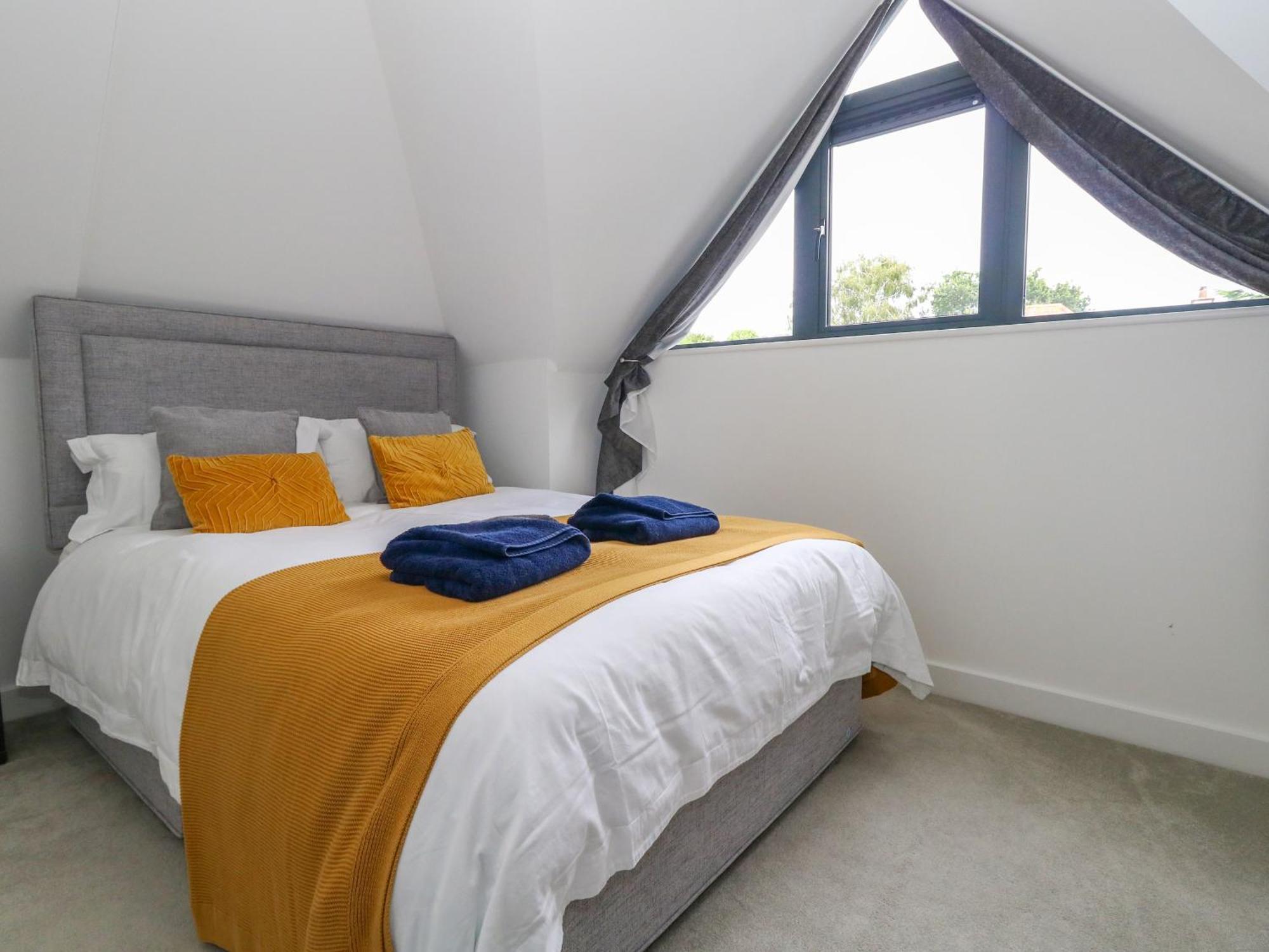 66A Danecourt Road Villa Poole Kültér fotó
